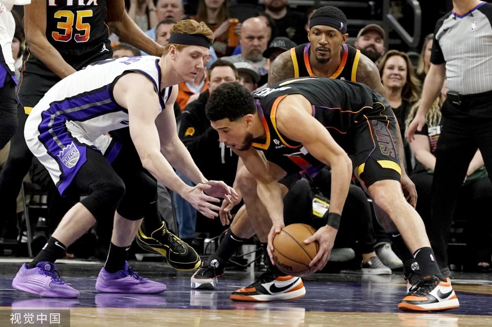 但他们在培 但他们在培